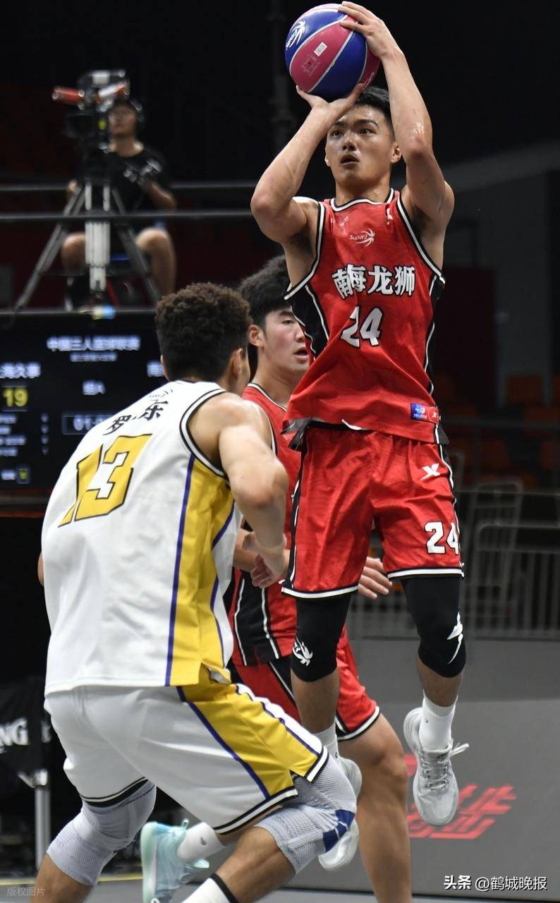 广东宏远男篮今晚比赛