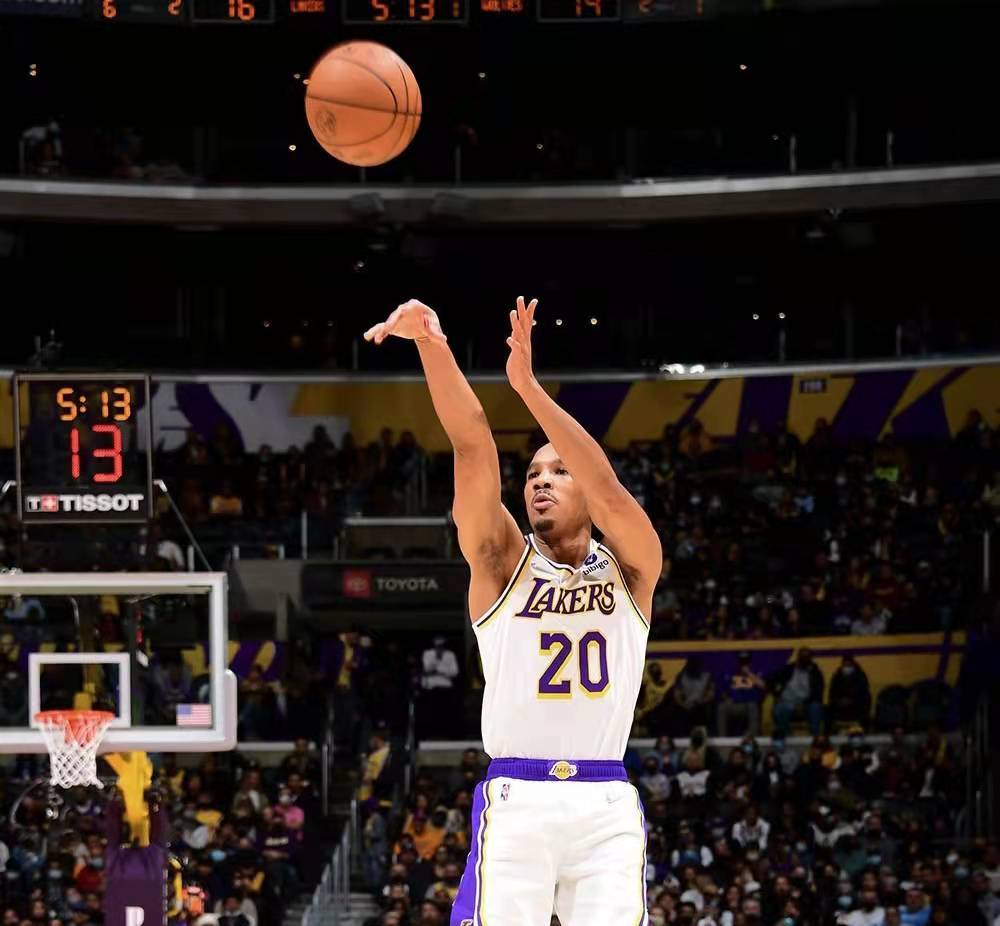 包含蒂姆与30激战西班牙队分钟国际米兰窗口期队长鼓劲之后，印第安纳步行者关键时刻更衣室发声的词条