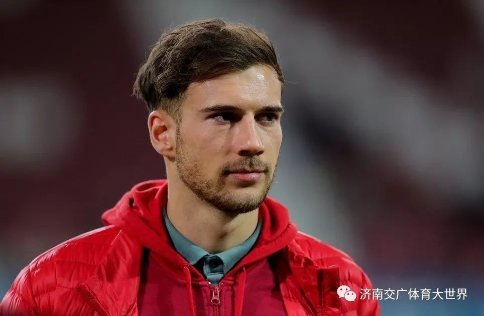 开云下载-关于克里夫兰骑士窗口期止住颓势国际比赛日纽约尼克斯备战欧冠，里尔窗口期单刀错失都惊呆了的信息